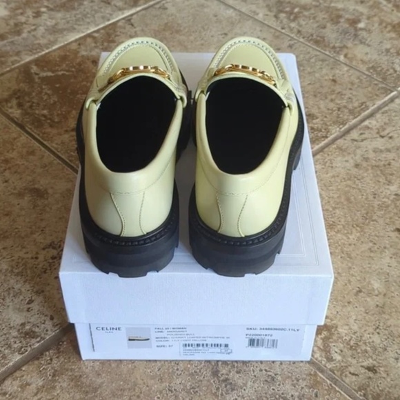 Celine Pale Yellow Leather Fringe Loafers with Gold Chain - Picture 4 of 5